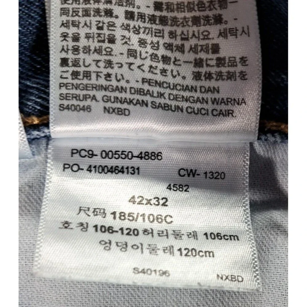 Levi's Strauss & Co Jeans Mens Sz 42x32 550 Relaxed Fit Straight Leg Denim Blue - Picture 9 of 16